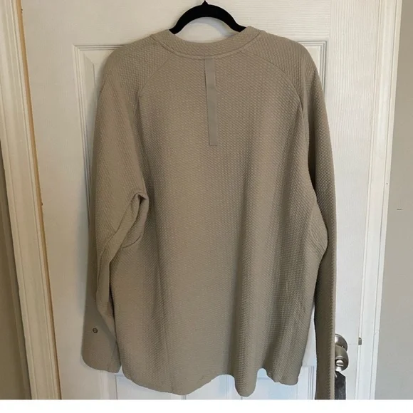 Lululemon At Ease Crew. Size Xxl. Never worn. Raw linen. - Picture 3 of 6
